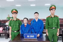 Cặp tình nhân "dắt nhau" vào tù vì buôn ma túy
