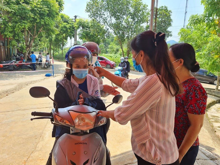 Thí sinh tham dự Kỳ thi tốt nghiệp THPT 2021. Ảnh: Mai Loan bo-ky-thi-tot-nghiep.jpg