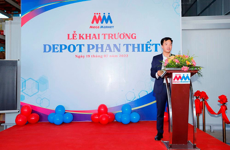 Đại diện MM phát biểu tại Lễ khai trương. anh-5-dai-dien-mm-phat-bieu-tai-le-khai-truong.jpg