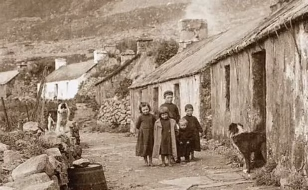 Một số ngôi nhà ở St Kilda, Scotland, cách đây khoảng 160 năm.