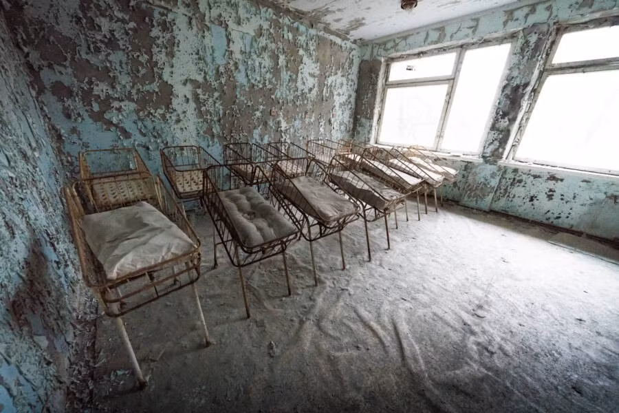Một góc khác bên trong Bệnh viện Pripyat bỏ hoang. Ảnh: Flickr.