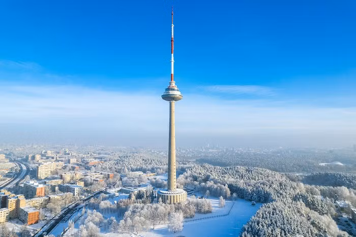Trong ảnh là tháp truyền hình Vilnius - một trong những công trình kiến ​​trúc cao nhất ở đất nước Litva. (Nguồn ảnh: BP)