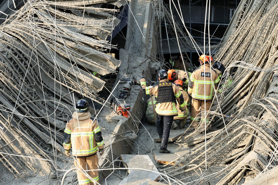 Theo Yonhap, thư viện này được xây dựng trên khu đất của một nhà máy đốt rác thải cũ. Các nhà chức trách đã mở cuộc điều tra vụ việc. Ảnh: Yonhap.