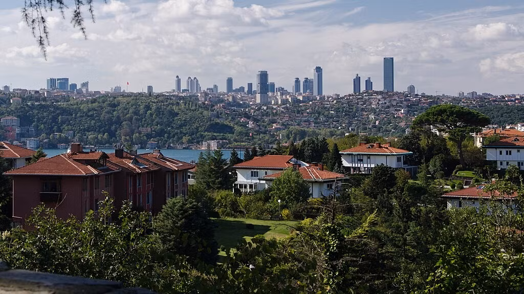Thành phố Istanbul được xây dựng trên bảy ngọn đồi. Chính vì vậy, Istanbul còn được gọi là được gọi là thành phố bảy ngọn đồi. Ảnh: Wikipedia.