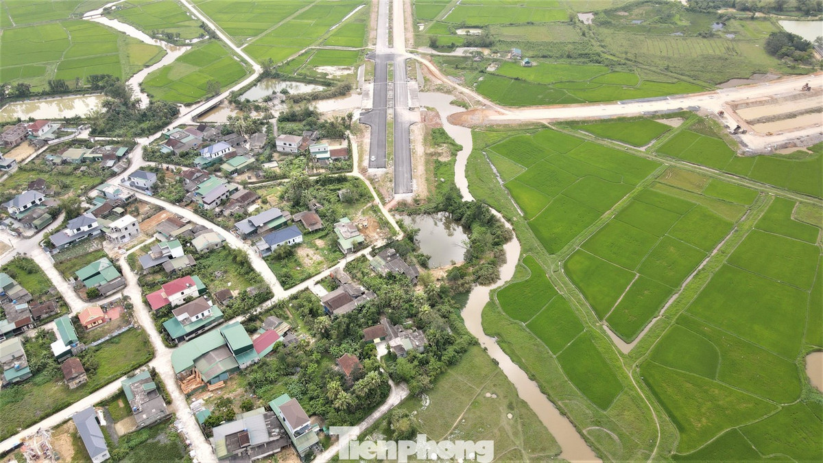 Theo phạm vi giải phóng mặt bằng đã được phê duyệt, dự án tác động đến đất đai và nhà ở của 314 hộ dân tại phường Hà Huy Tập, với tổng diện tích hơn 21 ha. Trong đó, có 137 hộ bị ảnh hưởng đất ở và 177 hộ bị ảnh hưởng đất sản xuất nông nghiệp.