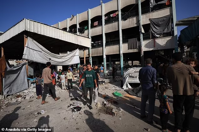 Chiều 26/5, Quân đội Israel đã ban hành lệnh sơ tán trên diện rộng đối với phần lớn khu vực phía nam Dải Gaza. Ảnh: Anadolu.