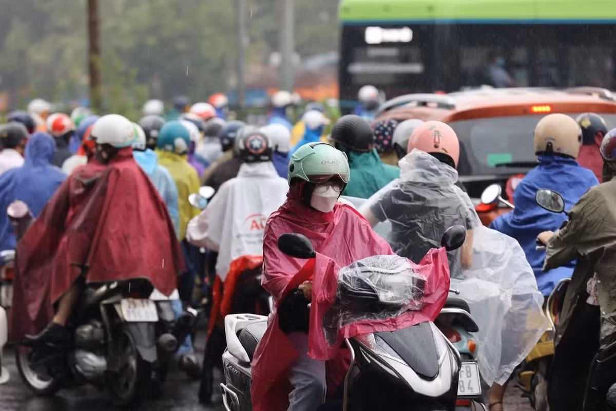 Miền Bắc có mưa rải rác vào chiều và đêm nay (27/4).