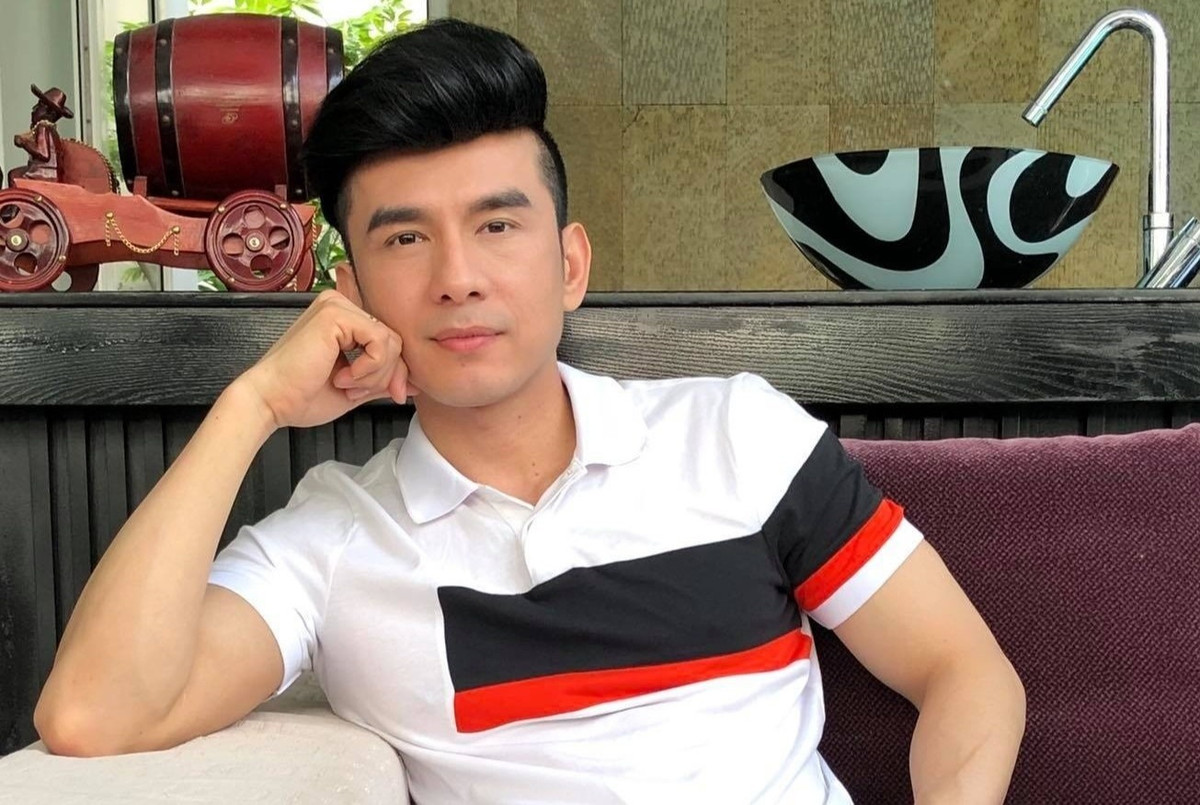 Đan Trường cảnh báo việc hình ảnh của anh bị cắt ghép để quảng cáo app vay tiền nặng lãi. Đan Trường cảnh báo việc hình ảnh của anh bị cắt ghép để quảng cáo app vay tiền nặng lãi.