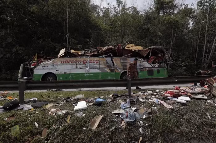 Phó hiệu trưởng UPSI cho biết trường đã phân công một nhân viên phụ trách mỗi gia đình bị ảnh hưởng để đảm bảo tất cả người thân của họ đều nhận được sự hỗ trợ phù hợp. Các nhà chức trách đang mở cuộc điều tra nguyên nhân vụ tai nạn. Ảnh: SC.