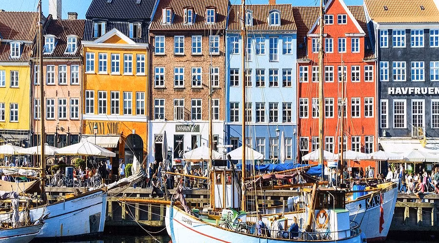 Theo bảng xếp hạng thường niên của Happy City Index, thủ đô Copenhagen được xem là thành phố hạnh phúc nhất thế giới năm 2025. Dưới đây là một số sự thật thú vị về thành phố này có thể bạn chưa biết. Ảnh: Tripadvisor.