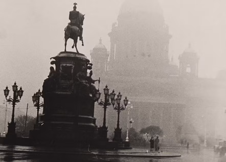 Quảng trường Thánh Isaac.