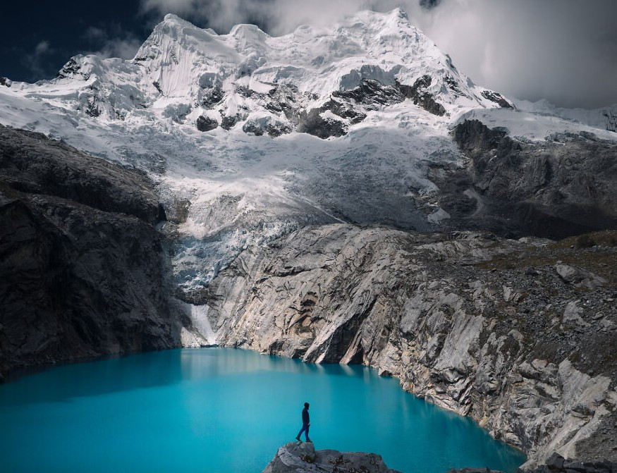 Cordillera Blanca còn được biết đến là dãy núi trắng ở Peru.
