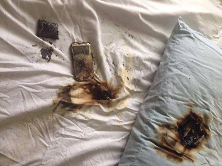 Dùng sạc điện thoại kiểu này... cả nhà bốc cháy ngùn ngụt