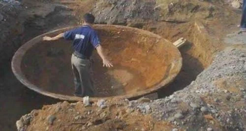 Phát hiện cổ vật 1 tấn hé lộ công nghệ khai quật đỉnh cao 