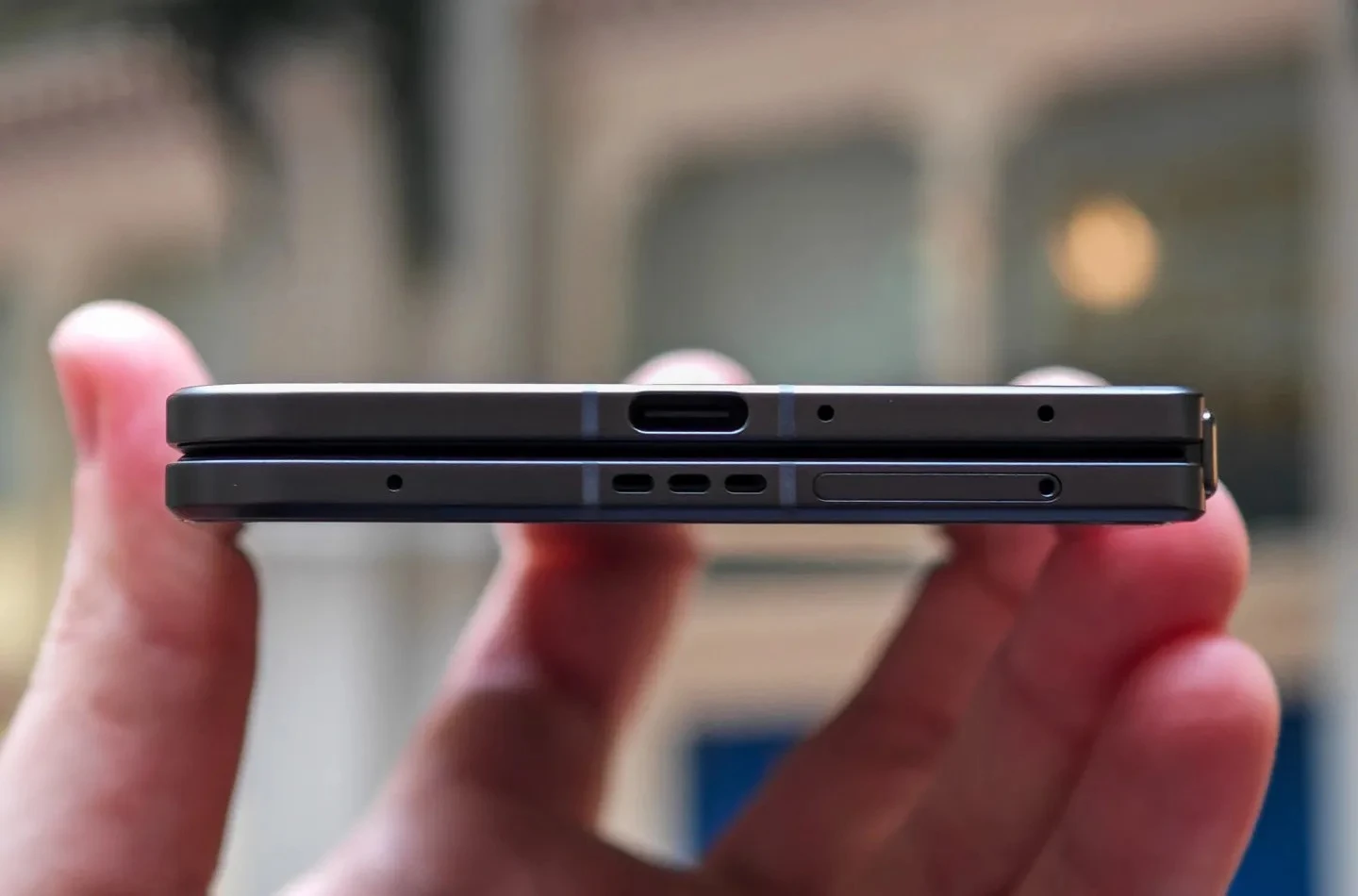 Trung Quốc bất ngờ trình làng điện thoại mới... Samsung phải e dè