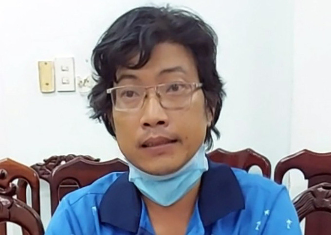 Kết quả giám định của Sở Thông tin và Truyền thông thành phố Cần Thơ cho thấy, 47 bài viết được trích xuất ra 172 trang tài liệu do tài khoản facebook “Minh Long” đăng tải, chia sẻ đều thể hiện tính tiêu cực, xuyên tạc, chống phá Đảng, Nhà nước; xúc phạm danh dự, uy tín lãnh đạo Đảng, nhà nước; phá hoại khối đại đoàn kết dân tộc, gây mâu thuẫn các mặt trong đời sống xã hội. Ngày 6/10/2021, Thơ bị bắt để điều tra về hành vi “Lợi dụng các quyền tự do dân chủ xâm phạm lợi ích của Nhà nước; quyền lợi ích hợp pháp của tổ chức, cá nhân” theo khoản 1, Điều 331 Bộ luật Hình sự năm 2015 (sửa đổi, bổ sung năm 2017).