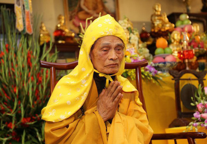 Thông tin từ Giáo hội Phật giáo Việt Nam cho biết, Đại lão hòa thượng Thích Phổ Tuệ - Đức Pháp chủ Hội đồng Chứng minh Giáo hội Phật giáo Việt Nam, nguyên Phó chủ tịch Hội đồng Trị sự, nguyên Trưởng ban Trị sự Giáo hội Phật giáo Việt Nam tỉnh Hà Tây (nay là thành phố Hà Nội), Viện chủ Tổ đình Viên Minh (Chùa Ráng, xã Quang Lãng, huyện Phú Xuyên, Hà Nội) - đã viên tịch vào 3h22 sáng 21/10.