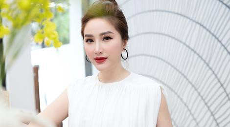 Giữa lúc vụ việc còn gây nhiều tranh cãi, Bảo Thy đã lên tiếng giải thích vì nhóm cũ có nhiều thành phần antifan, thường xuyên tung tin giả, bình luận sai lệch và những lời lẽ tục tĩu để nói về cô. Dù vậy, cách tranh luận và những phát ngôn nặng nề của Bảo Thy với "fan ruột" cũng gây nhiều tranh cãi.
