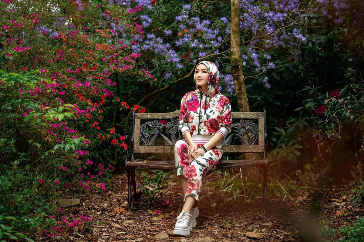 View - “Người đẹp không tuổi” Giáng My khoe ảnh Giáng sinh, nhan sắc U55 miễn chê | Báo Tri thức và Cuộc sống - TIN TỨC PHỔ BIẾN KIẾN THỨC 24H