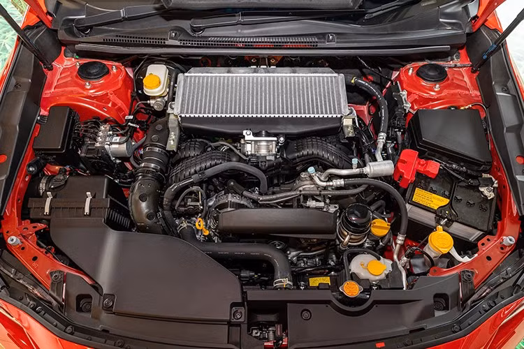 Trước đây, nhóm "xe chơi" gồm Subaru WRX, Honda Civic Type R và Mercedes-AMG A 35 đều có giá bán trên 2 tỷ đồng. Tuy nhiên hiện tại, mức giá của ba mẫu xe này đã thay đổi rõ rệt.