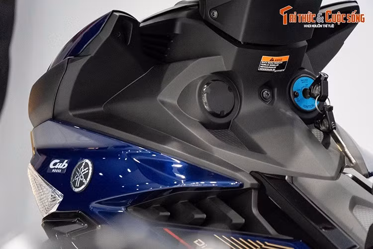 Các nút bấm hay chế độ hiển thị của xe cũng không khác biệt nhiều so với phiên bản 135SE từng được chào bán tại thị trường Việt Nam hồi đầu năm nay. Xe sử dụng chìa khóa cơ, chứ không phải dạng điện tử thông minh.