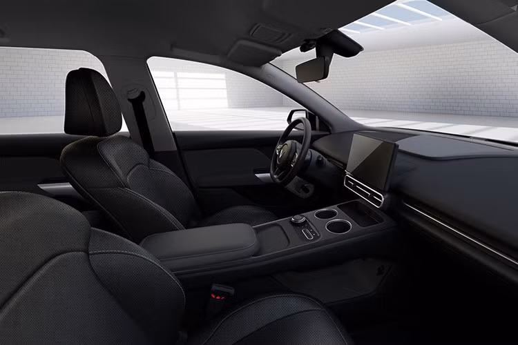 Cung cấp sức mạnh cho Limo Green sẽ là động cơ điện 150kW (khoảng 201 mã lực) và mô-men xoắn cực đại 280 Nm. Bộ pin đi kèm có dung lượng 60,13kWh, cho phép chạy tới 450km sau mỗi lần sạc. Xe hỗ trợ sạc AC tối đa 11kW và sạc DC tối đa 80kW, giúp dung lượng pin từ 10% lên 70% chỉ trong 30 phút.