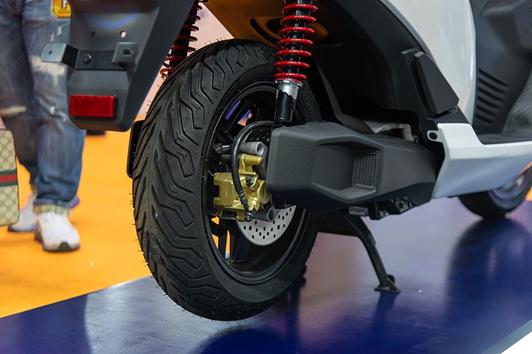 View - E3 Mobility Deux7 - xe máy điện giá 100 triệu tại Việt Nam | Báo Tri thức và Cuộc sống - TIN TỨC PHỔ BIẾN KIẾN THỨC 24H