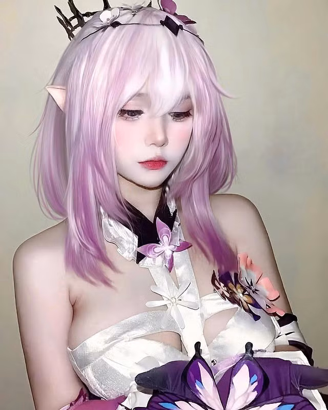 Dù không hoạt động quá sôi nổi trên MXH, song mỗi lần Cigw Pols "lên bài" là MXH đều phải bàn tán xôn xao.