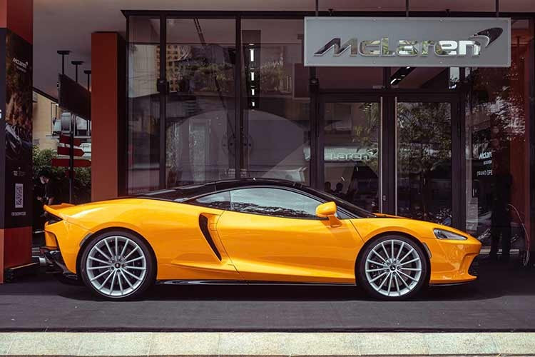 View - Đại gia đồng nát Nghệ An tậu siêu xe McLaren GT cả chục tỷ đồng | Báo Tri thức và Cuộc sống - TIN TỨC PHỔ BIẾN KIẾN THỨC 24H