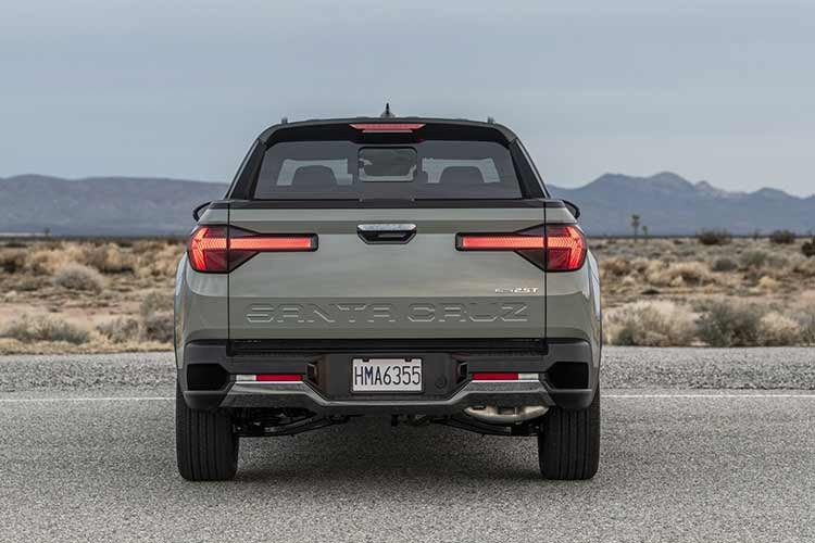 Theo dự báo, phân khúc bán tải cỡ nhỏ có thể sẽ trở nên sôi động hơn trong thời gian tới khi Toyota được cho là đang phát triển một mẫu bán tải mới dựa trên nền tảng Corolla.