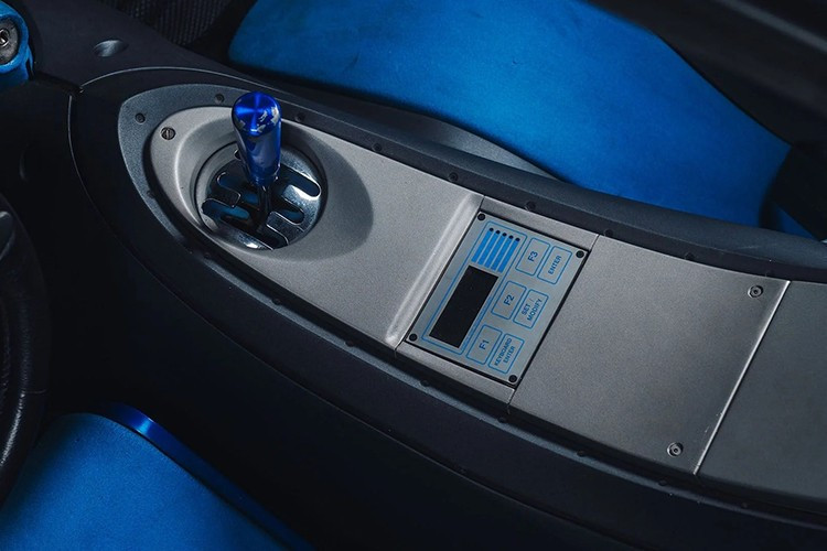 Theo Broad Arrow Auctions, ước tính trước khi đấu giá dao động từ 2,5 đến 3,5 triệu euro, tương đương 3,0 đến 3,5 triệu đô la theo tỷ giá hối đoái hiện tại. Cũng được trưng bày tại Bảo tàng Lamborghini, chiếc Pregunta mang số khung ZA9DE07A0KLA12005 và số động cơ L522/1352.