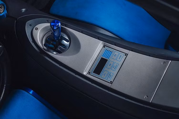 Theo Broad Arrow Auctions, ước tính trước khi đấu giá dao động từ 2,5 đến 3,5 triệu euro, tương đương 3,0 đến 3,5 triệu đô la theo tỷ giá hối đoái hiện tại. Cũng được trưng bày tại Bảo tàng Lamborghini, chiếc Pregunta mang số khung ZA9DE07A0KLA12005 và số động cơ L522/1352.