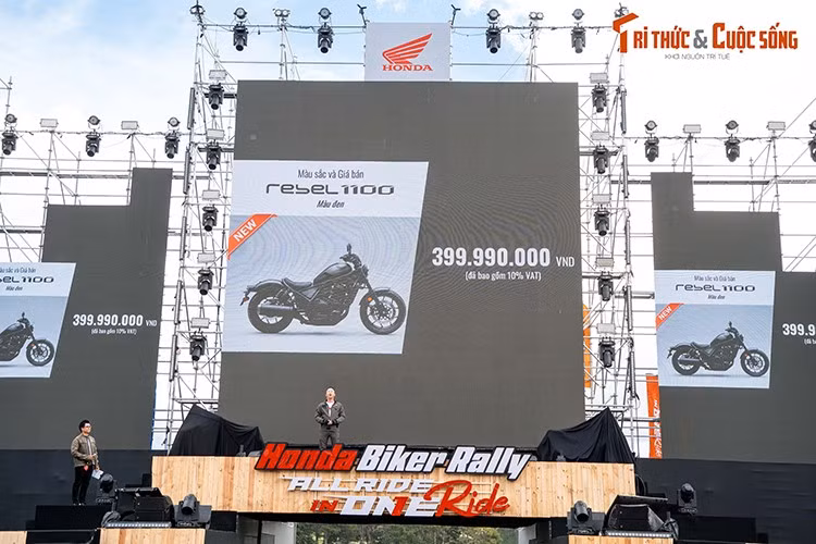 Theo kế hoạch, Honda Rebel 1100 2025 sẽ chính thức mở bán chính hãng tại thị trường Việt Nam từ ngày 1/10/2025 với mức giá niêm yết 399,99 triệu đồng.