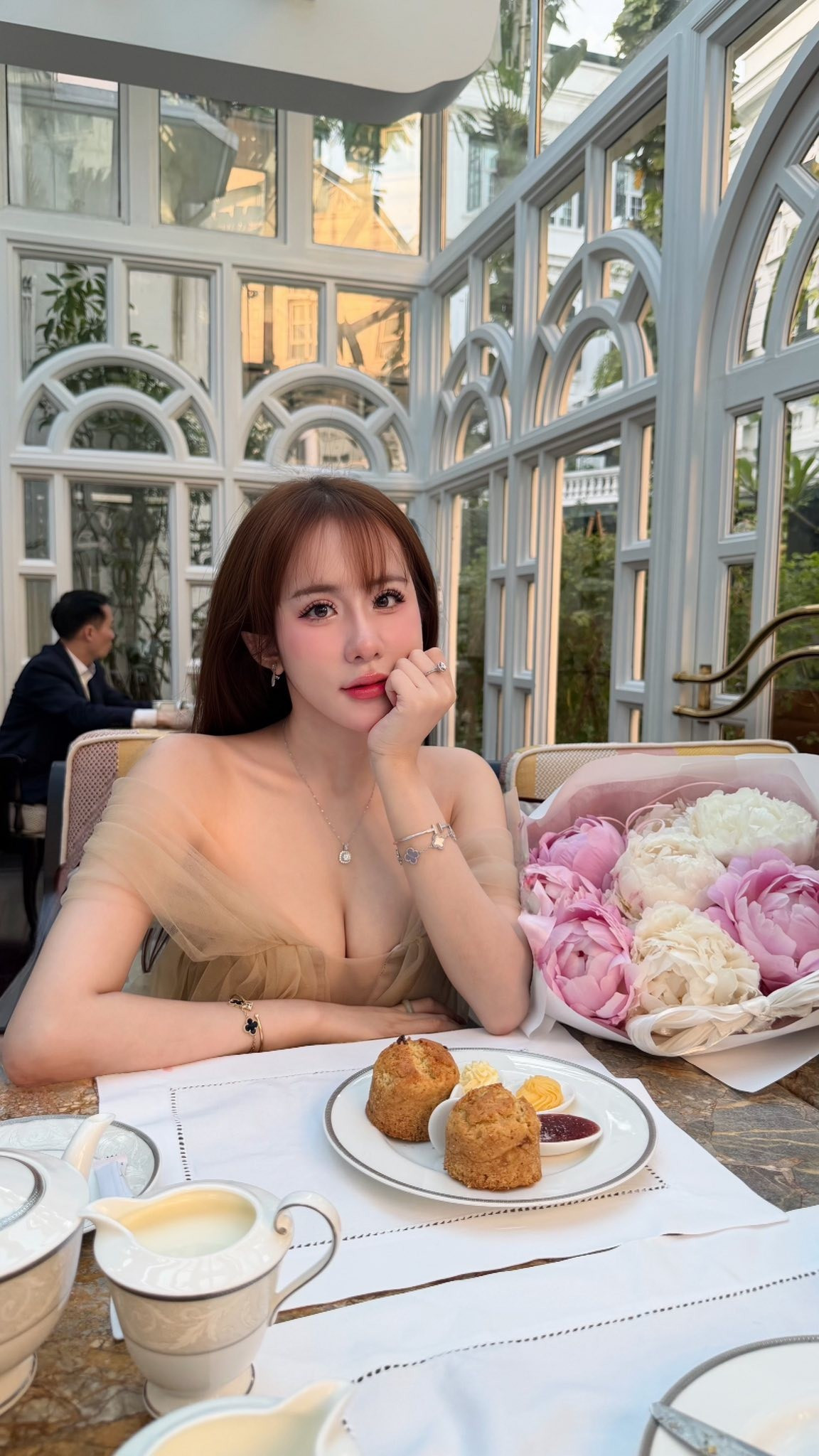 Lê Tuyết Anh được biết đến rộng rãi không chỉ vì vẻ đẹp ngoại hình mà còn nhờ tài năng đặc biệt.