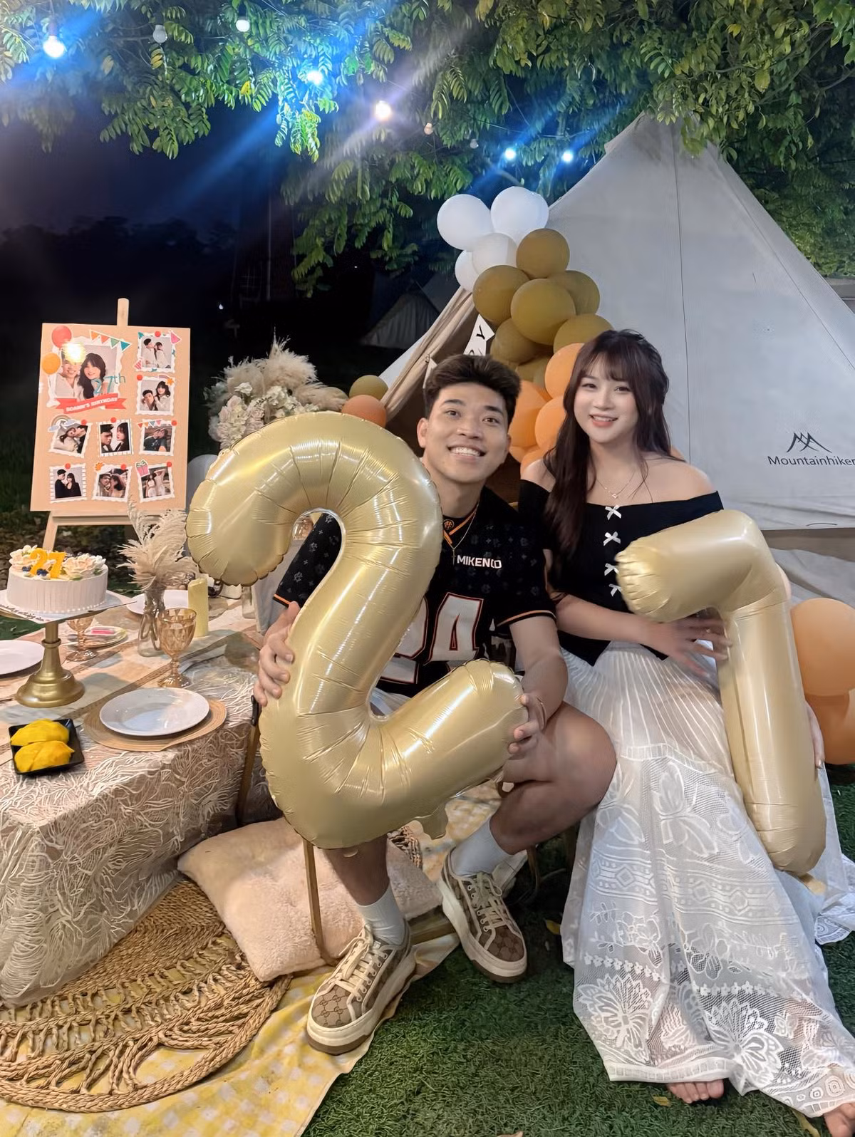 Sau thời gian dài "chữa lành" hậu đường ai nấy đi trong mối tình với tuyển thủ Liên Quân, gần đây, Lyly Sury thu hút sự chú ý của dân tình khi công khai mối quan hệ tình cảm với Soanh Trần - một TikToker nổi tiếng.