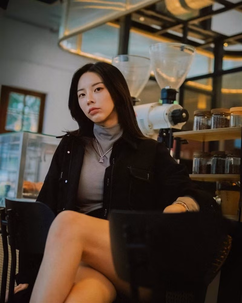 Hiện nay, Quỳnh Đinh tiếp tục hoạt động với vai trò là một YouTuber, sản xuất nhiều nội dung sáng tạo, cá tính và mang đậm dấu ấn cá nhân.