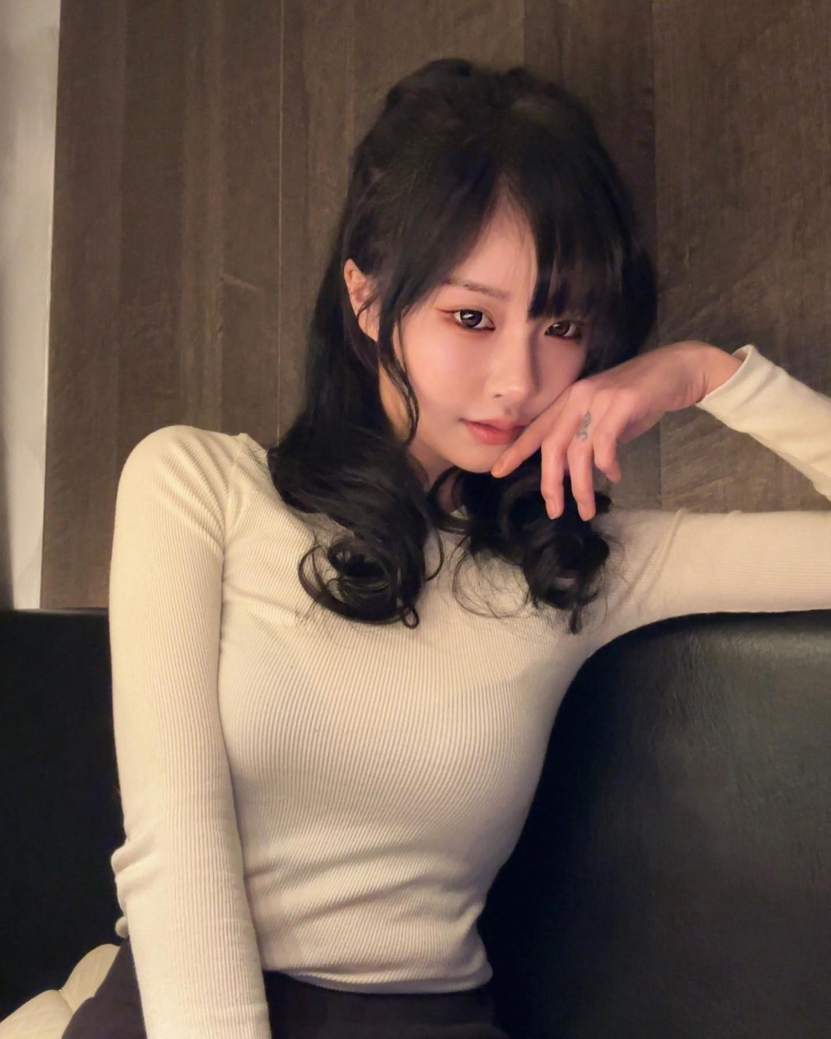 Sau sự cố, nữ streamer vẫn chưa lên tiếng chính thức.