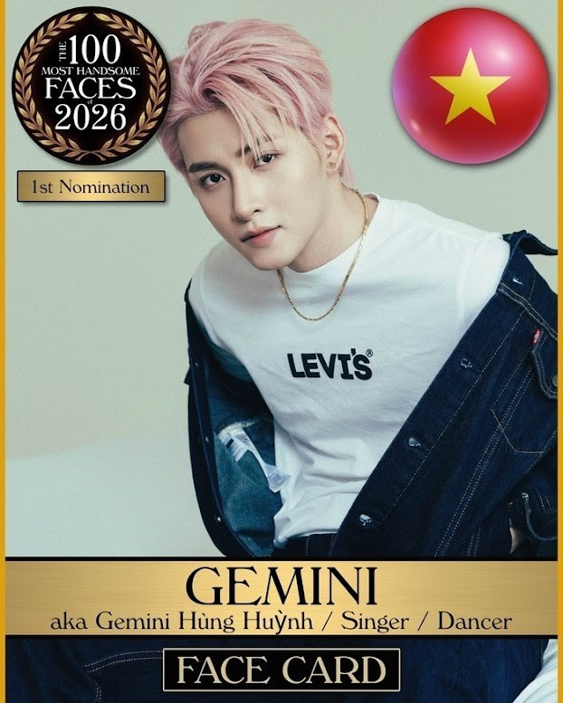 Nhan sắc của Gemini Hùng Huỳnh mang đậm màu sắc của thế hệ nghệ sĩ trẻ: hiện đại, cá tính nhưng vẫn gần gũi. Anh sở hữu gương mặt sáng, đường nét rõ ràng với sống mũi cao, hàm sắc nét và ánh mắt có chiều sâu. Chính ánh nhìn ấy tạo nên sức hút riêng, vừa có chút lạnh lùng, vừa toát lên sự tinh tế.