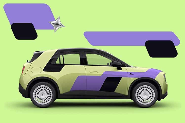 Với khách hàng chọn phương án thuê pin Nio Firefly thì giá bán của xe giảm xuống chỉ còn 97.800 Nhân dân tệ (khoảng 342 triệu đồng). Phiên bản đặc biệt này lấy cảm hứng từ phong cách thời trang Y2K vốn là xu hướng bắt nguồn từ cuối những năm 1990 đến đầu thế kỷ 21. Phong cách thời trang này đi kèm các món đồ tiêu biểu như quần bò cạp trễ, áo thun đính đá và trang phục thể thao.