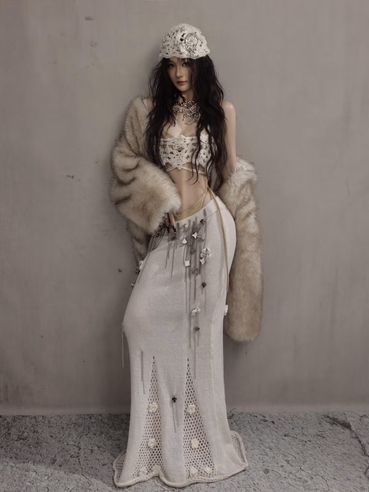 Với những bức ảnh của Jun Vũ, Sohu khen ngợi cô về sự đa dạng phong cách, đôi khi tươi tắn, tự nhiên, toát lên vẻ trẻ trung, trong sáng nhưng cũng có khi gợi cảm, quyến rũ, toát lên vẻ đẹp đầy mê hoặc.