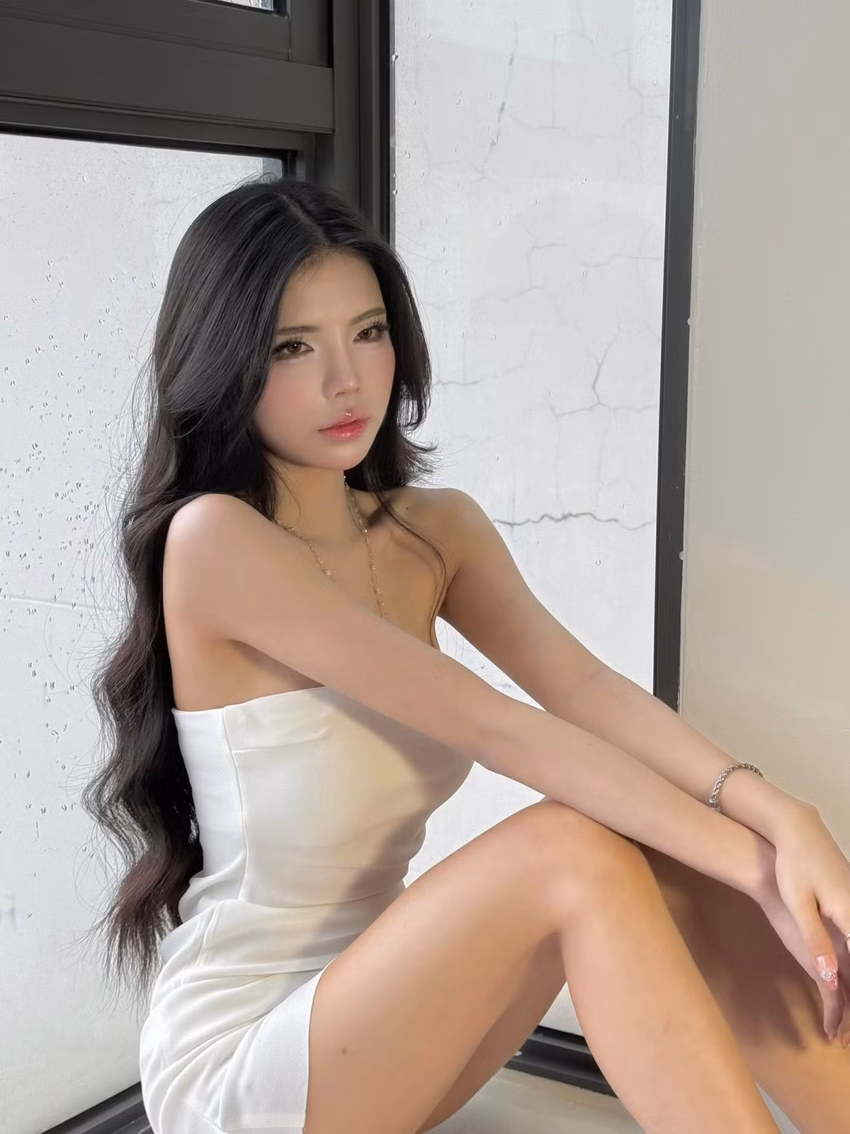 Hành động công khai kết quả y khoa của Mai Dora đã khiến anti-fan phải im lặng. Những lời xuyên tạc trước đó lập tức “quay xe”, nhường chỗ cho sự ủng hộ và khen ngợi từ người hâm mộ. Có thể thấy, nữ MC không cần phải chứng minh điều gì ngoài sự tự tin vào vẻ đẹp tự nhiên của bản thân.