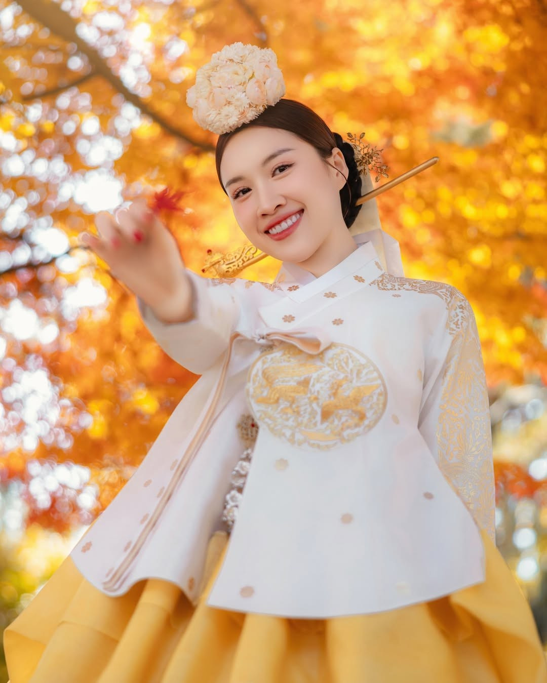 View - ‘Nữ MC chân dài nhất Việt Nam’ Thanh Thanh Huyền đẹp miễn chê tại Hàn Quốc | Báo Tri thức và Cuộc sống - TIN TỨC PHỔ BIẾN KIẾN THỨC 24H