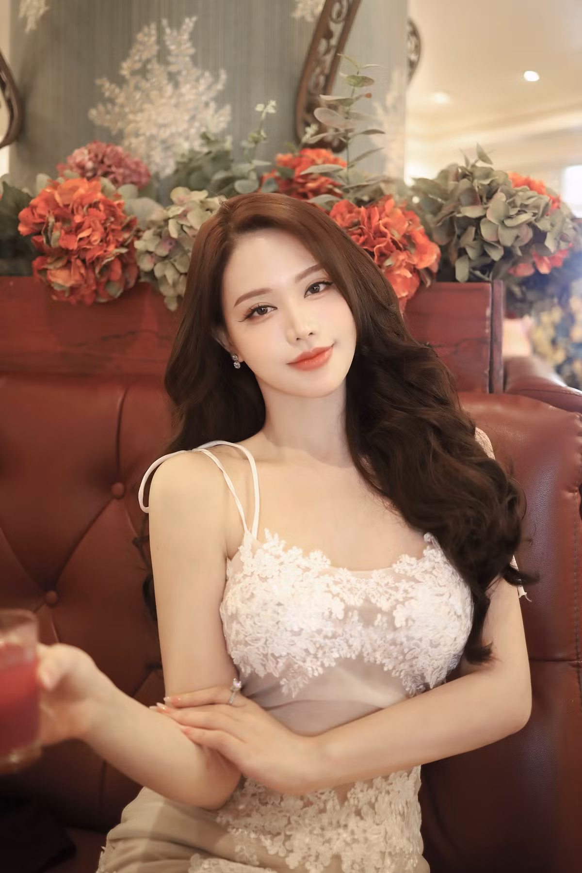 Nhiều khán giả lần đầu xem video của Phương đã phải thốt lên rằng, cuối cùng Zin thích nấu ăn cũng đã "có đối thủ".