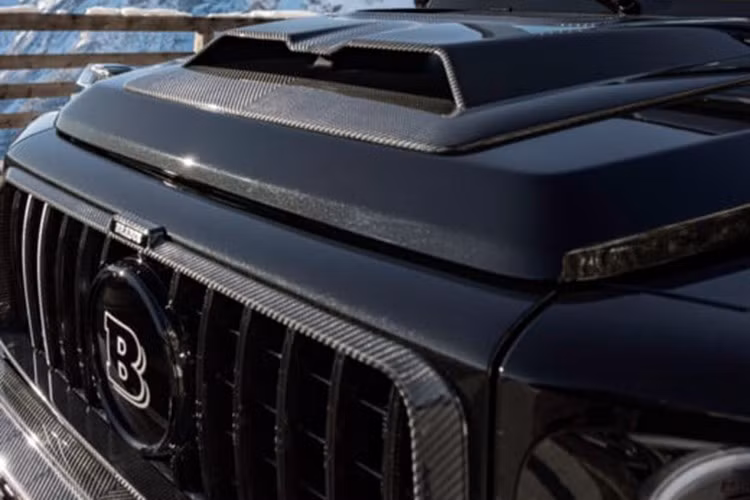 Nếu Brabus XLP 800 6x6 Adventure siêu hiếm quá xa xỉ, mà khổ nỗi bạn thích G63 bán tải, Brabus XLP 800 Adventure cũng là lựa chọn rất đáng cân nhắc. Về cơ bản, đây là phiên bản 4x4 của Brabus XLP 800 6x6 Adventure, bản độ này dựa trên Mercedes-AMG G 63 mới nhất và tiếp nối những gì người tiền nhiệm đã làm được vài năm trước.