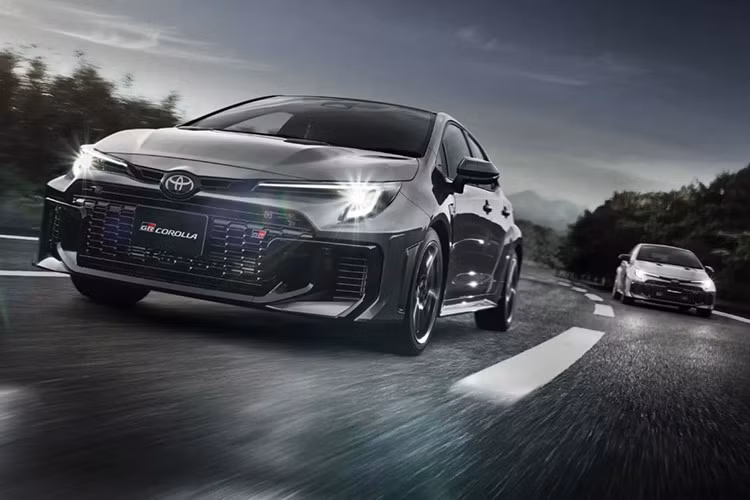 Tại thị trường Đông Nam Á, mẫu xe này dự kiến sẽ được ra mắt tại Malaysia vào cuối năm nay tới với cấu hình động cơ không đổi. Đáng tiếc, mẫu xe hothatch này sẽ không được nhập khẩu chính hãng về Việt Nam.