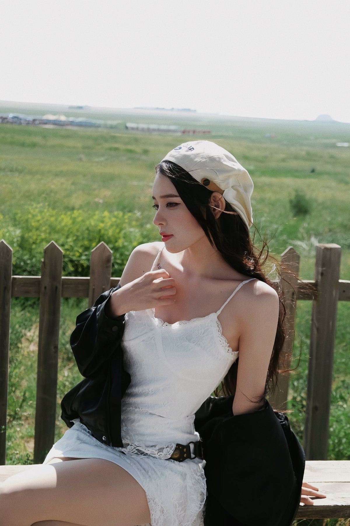 View - Bạn gái cầu thủ Vũ Văn Thanh diện bikini khoe dáng gợi cảm | Báo Tri thức và Cuộc sống - TIN TỨC PHỔ BIẾN KIẾN THỨC 24H