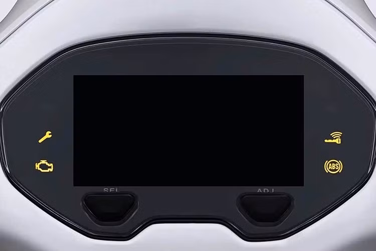 Haojue Lumi 125 có bốn lựa chọn màu sắc thời trang: trà sữa, xanh xám, trắng ngọc trai và hồng mạ vàng, phù hợp với thị hiếu của người dùng nữ trẻ tuổi. Kích thước của xe gồm chiều dài 1.825 mm, rộng 695 mm, cao 1.110 mm.