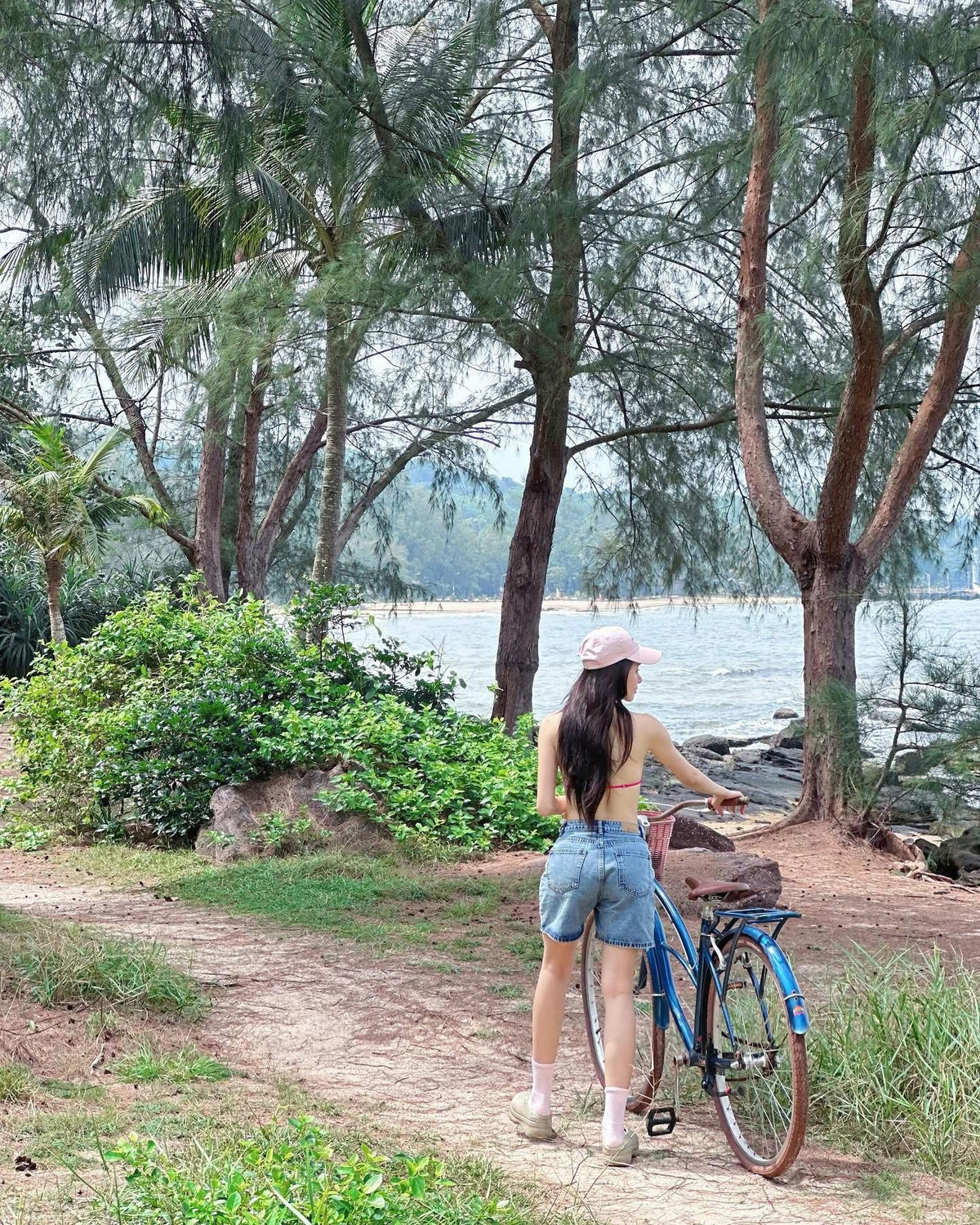 Loạt ảnh này nhanh chóng nhận được hàng chục nghìn lượt thích và bình luận tích cực từ cộng đồng mạng.