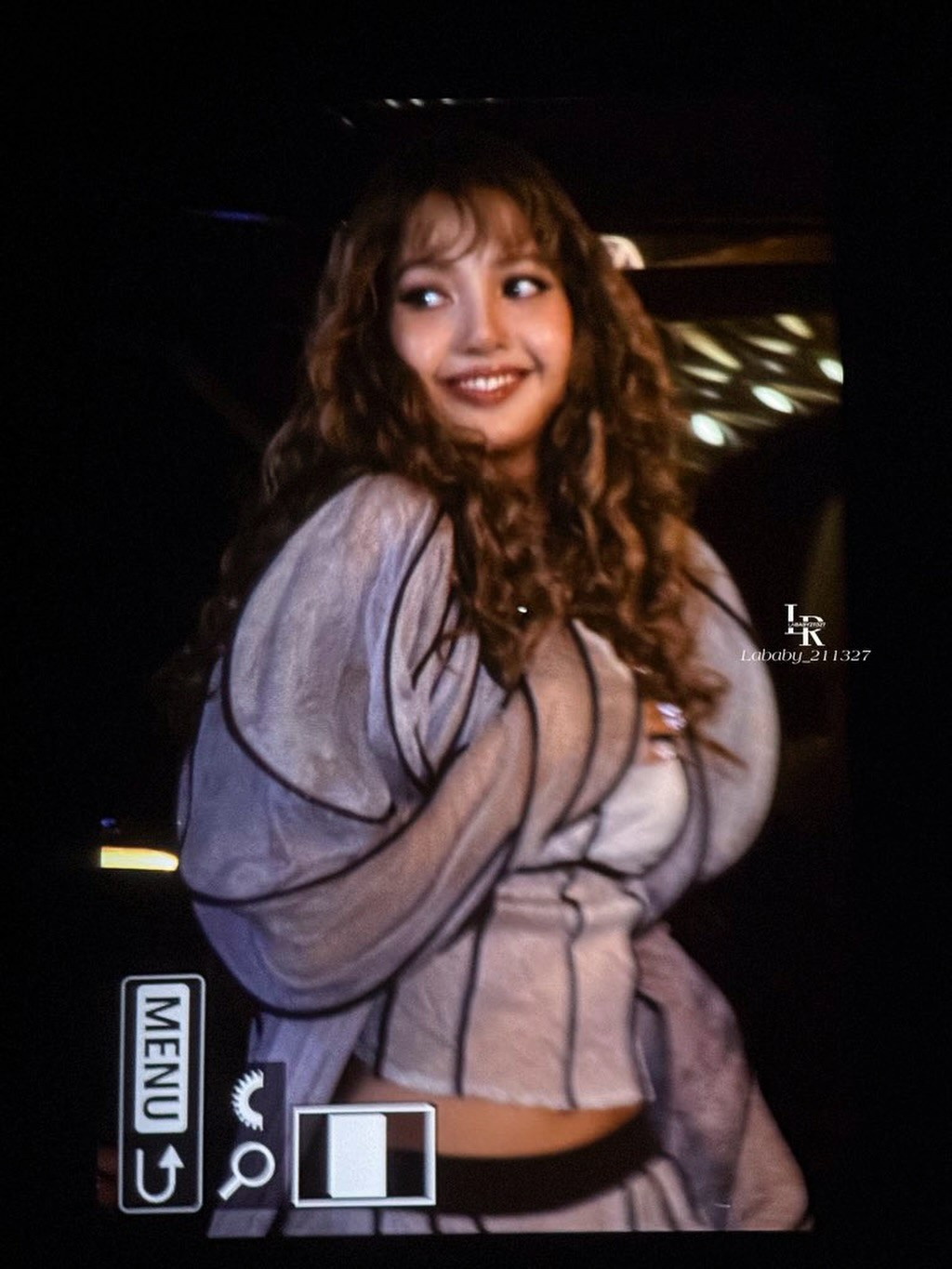 Lalisa Manobal (Pranpriya Manobal) – nghệ danh Lisa – vốn được biết đến là nữ rapper, ca sĩ, vũ công người Thái Lan, thành viên nhỏ tuổi nhất của nhóm nhạc Blackpink trực thuộc YG Entertainment.