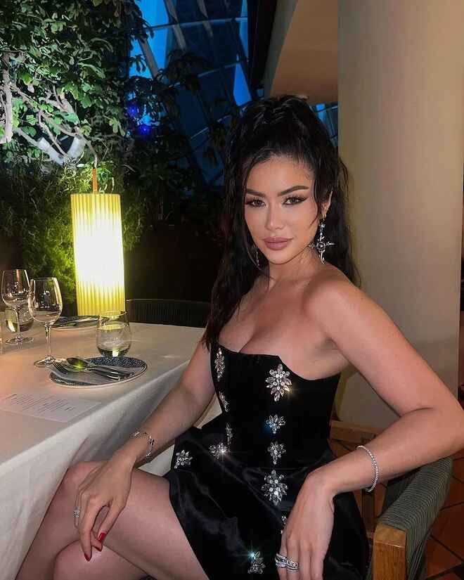 Nhờ sự thành công của mùa đầu tiên, nữ DJ gốc Việt này tiếp tục được mời tham gia 2 mùa sau đó, cho đến khi nhà sản xuất không làm tiếp mùa thứ tư.